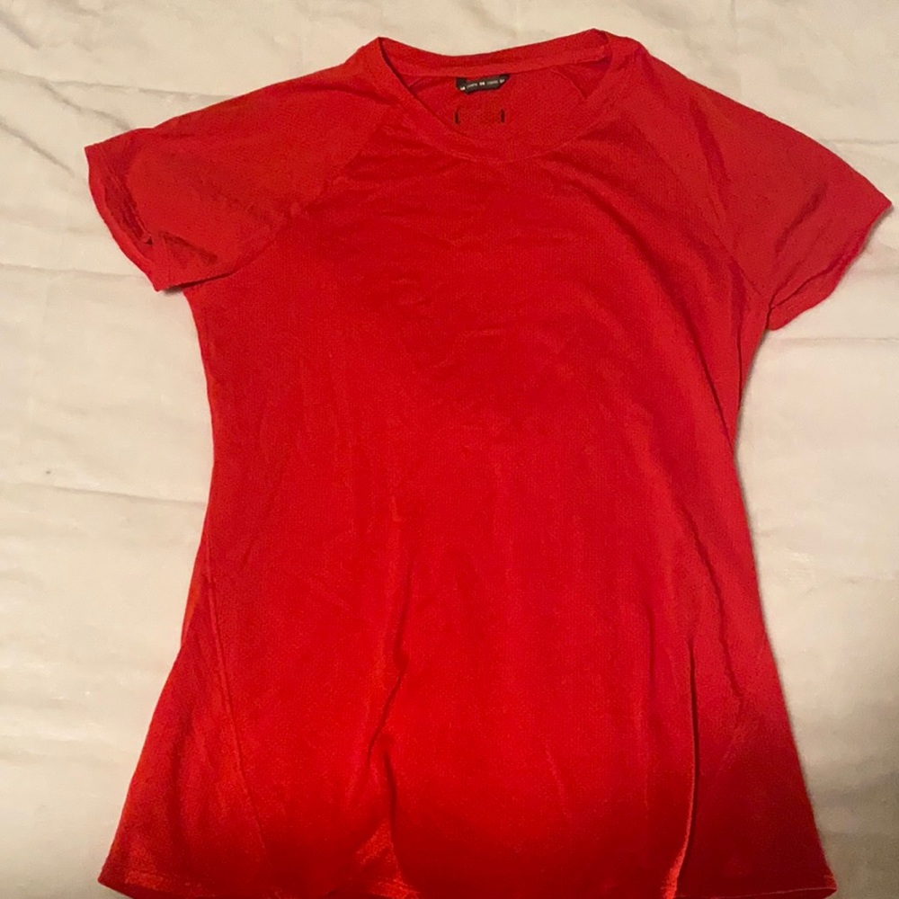 NEW condition Short Sleeve Oiselle